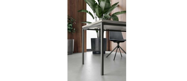 X4 Operative office