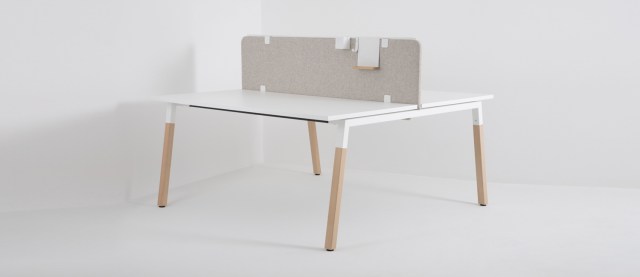 CS5040 Wood leg