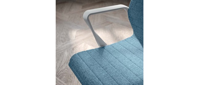 DYNAMICA Executive Chair