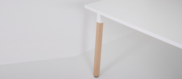 CS5040 Wood leg