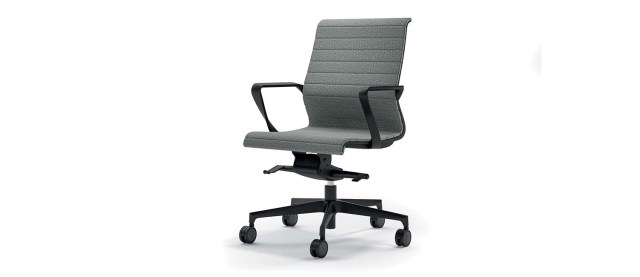 DYNAMICA SOFT Executive Chair