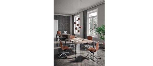 X7 Meeting Table