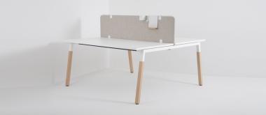 CS5040 WOODEN LEGS